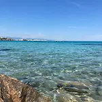 Ginevra Surfhouse *